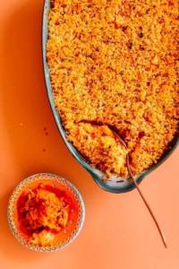 macaronis véganes au fromage, à la citrouille et au kimchi coréen